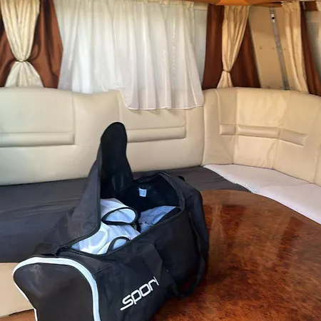 Campingplads Lage 2 Personen Wohnwagen Luxus