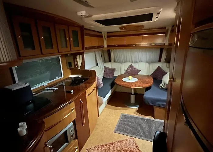 Lage 2 Personen Wohnwagen Luxus